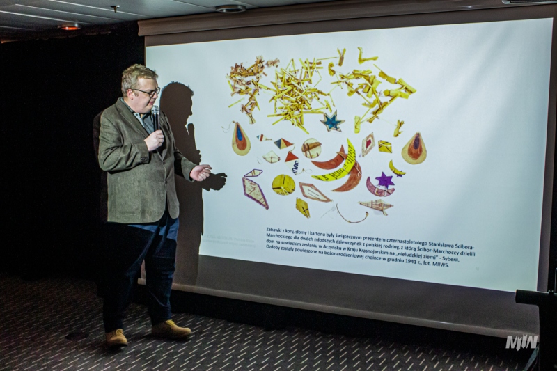 Wykład edukacyjny pod tytułem „Świąteczna nadzieja. Polskie Boże Narodzenie podczas II wojny światowej”