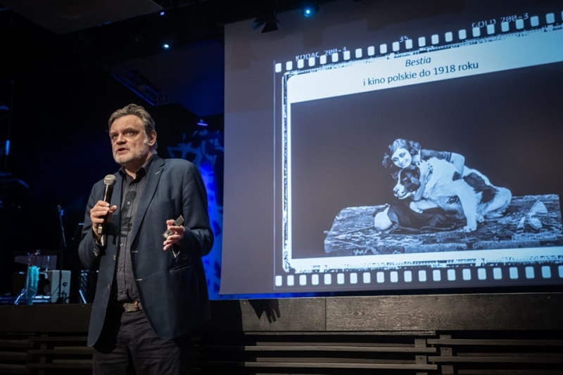 Screening of the film ‘The Beast’ (1917) with a musical arrangement by the Ludwik Sarski Orchestra, who performed live for the audience