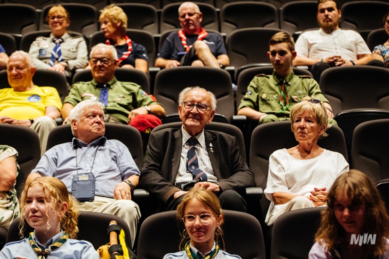 Pokaz specjalny filmu dokumentalnego „Była sobie piosenka” dla kpt. Władysława Dąbrowskiego, uczestnika walk pod Monte Cassino i harcerzy, uczestników obchodów 80. rocznicy tej bitwy.