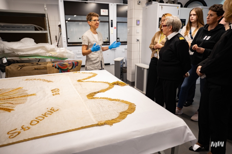 UPAMIĘTNIANIE BOHATERÓW