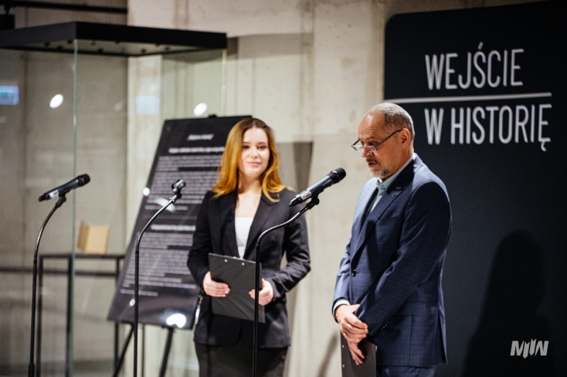 ‘Stepping into History’ – A Book from Józef Ulma’s Collection at the MSWW