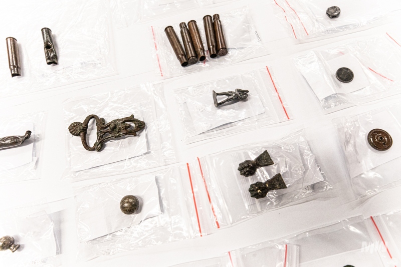 Artefakty z Wojskowej Składnicy Tranzytowej po konserwacji