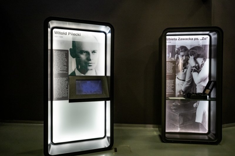 Rotmistrz Witold Pilecki w sekcji „Opór” na wystawie głównej Muzeum II Wojny Światowej w Gdańsku
