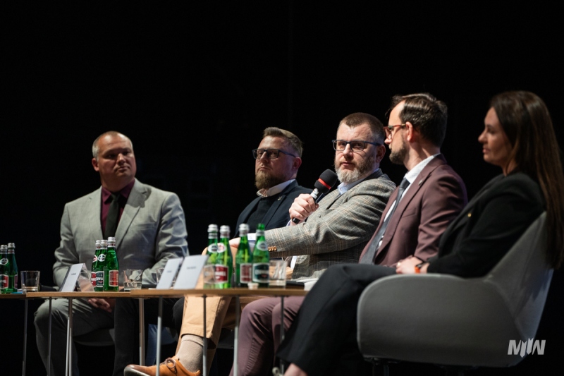 Za nami debaty w nawiązaniu do 80. rocznicy zakończenia wojny i wykład prof. Normana Daviesa