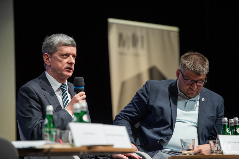 Za nami debaty w nawiązaniu do 80. rocznicy zakończenia wojny i wykład prof. Normana Daviesa