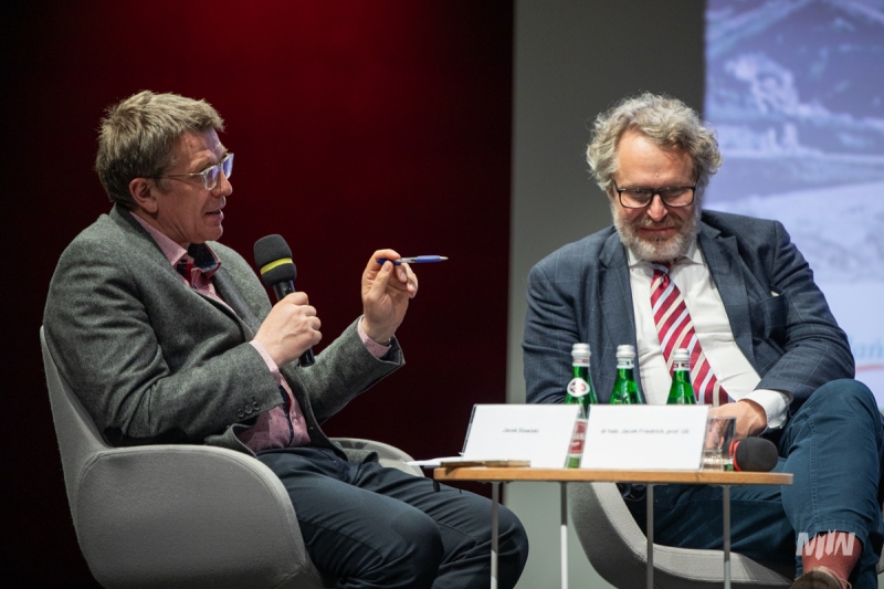 Za nami debaty w nawiązaniu do 80. rocznicy zakończenia wojny i wykład prof. Normana Daviesa