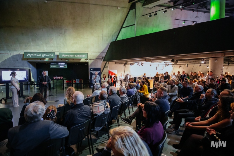 The exhibition “FAUNA. Animals at War and Their People” 