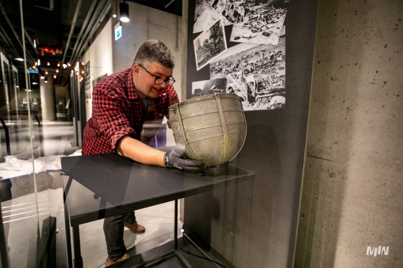 "Wejście w historię" - przedmioty codziennego użytku z okresu powojennego