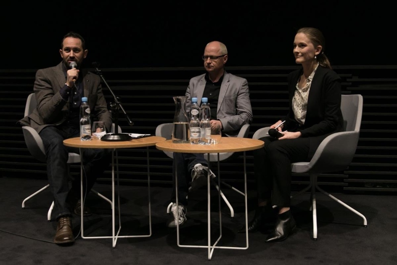 Projekcja filmu "Walcząc za innych, umierając za Polskę" oraz dyskusja z reżyserem Bartem Verstocktem