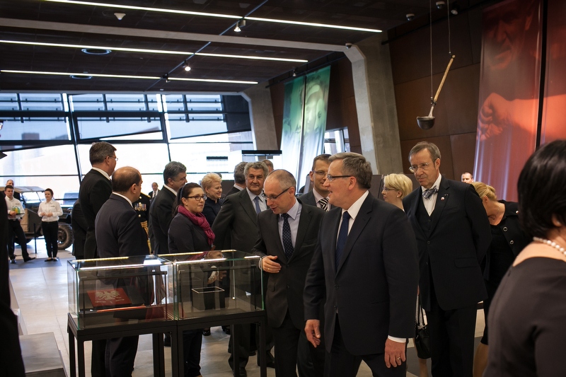 Przedstawiciele państw europejskich na wystawie '45. Koniec wojny w 45 eksponatach.