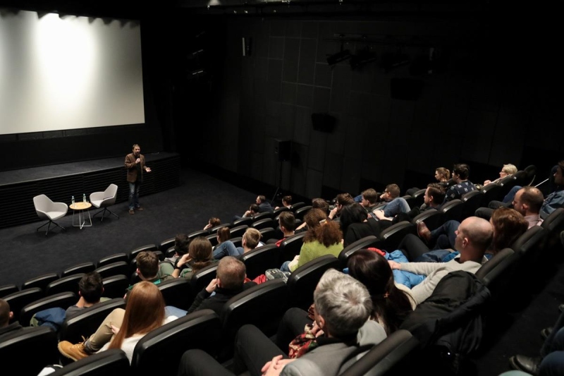 Z cyklu KINOHISTORIA: "Zamach" Jerzego Passendorfera