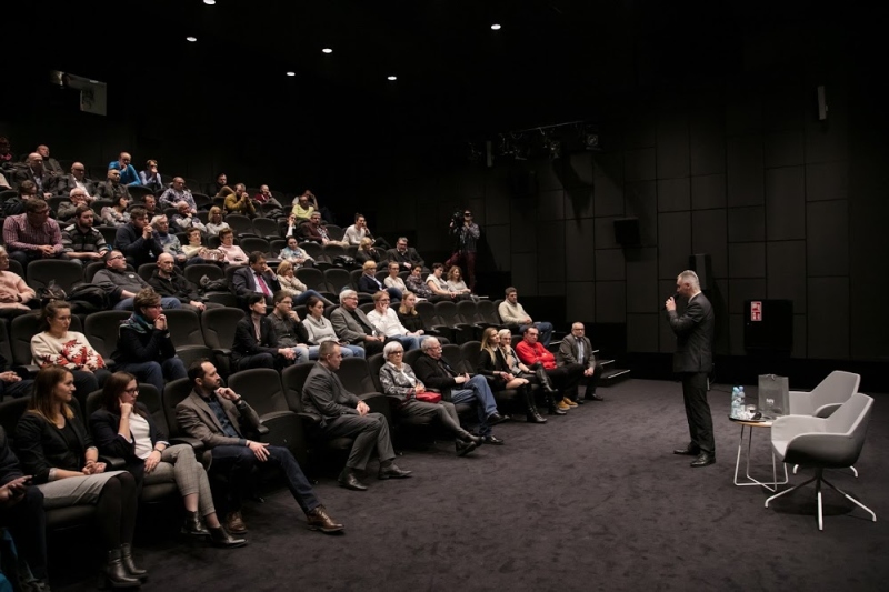 Prezentacja książki dr. Tomasza Glinieckiego „Echa pancernego rajdu...”