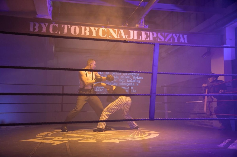 Inscenizacja „Walcz lub umieraj!”