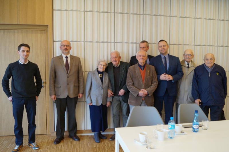 Kombatanci na spotkaniu z dyrektorem Muzeum II Wojny Światowej