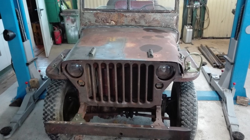 Muzeum kupiło oryginalny, sprawny samochód osobowo-terenowy konstrukcji amerykańskiej Willys MB 