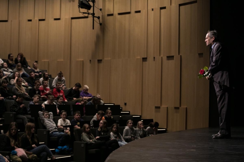  "Scars of memory – the story of Jan Karski"