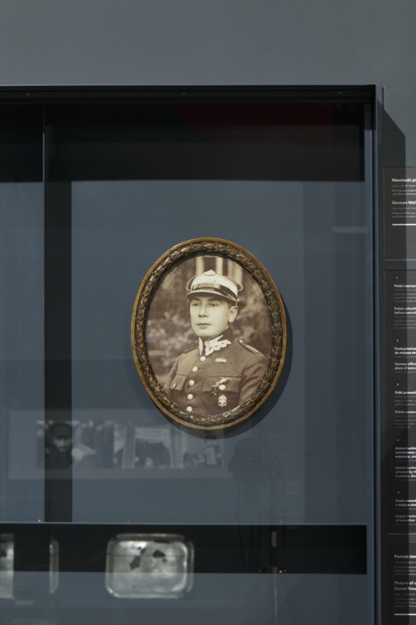 #PoznajWystawęCzasową - eksponaty związane z rotmistrzem rezerwy Kornelem A. Kowalem | #M2WSwirtualnie