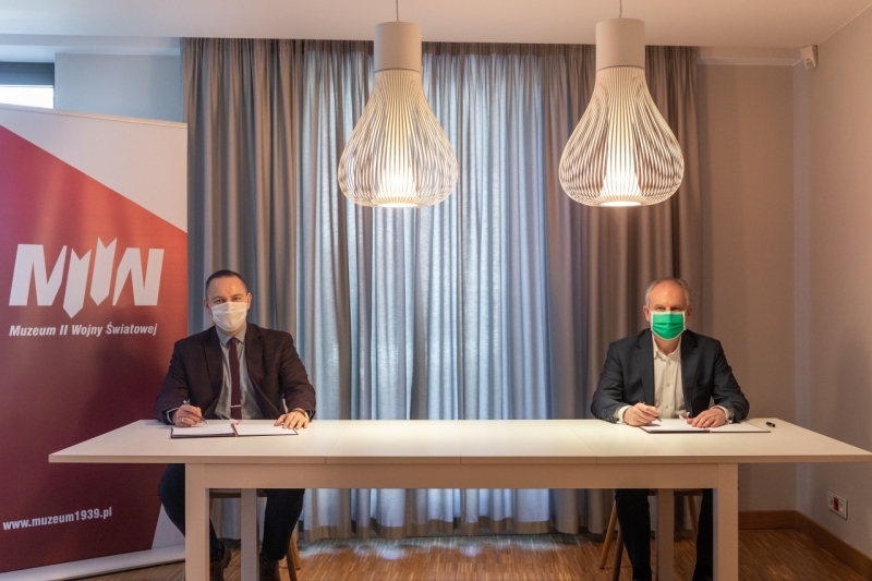 Podpisanie porozumienia pomiędzy Muzeum II Wojny Światowej w Gdańsku a Wojewodą Pomorskim Dariuszem Drelichem