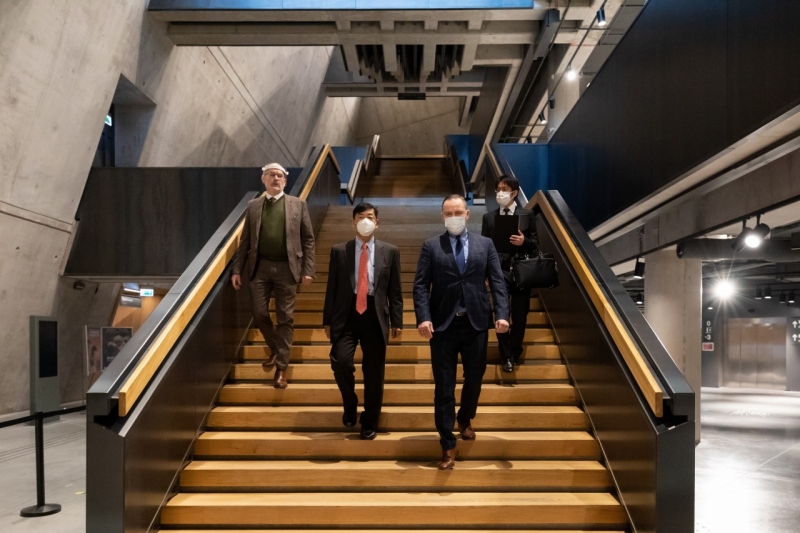 Miyajima Akio, Ambassador of Japan to Poland, visits Museum of the Second World War in Gdansk