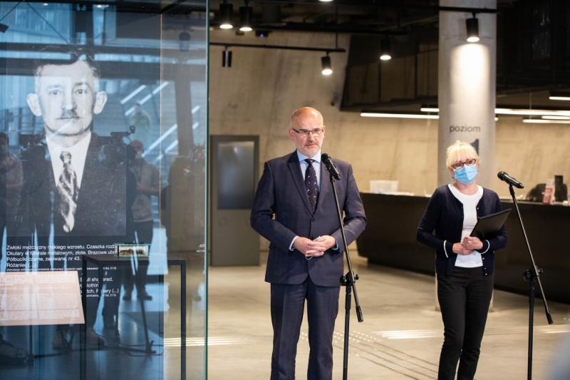 „Wejście w historię” - prezentacja rzeczy osobistych Maksymiliana Kuffla