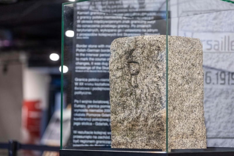 „Wejście w Historię” - prezentacja kamienia granicznego.