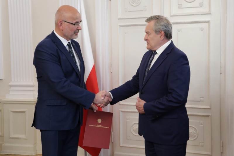 INFORMACJA O OBJĘCIU PRZEZ DR. HAB. GRZEGORZA BERENDTA FUNKCJI DYREKTORA MUZEUM II WOJNY ŚWIATOWEJ W GDAŃSKU Z DNIEM 21 LIPCA BR.