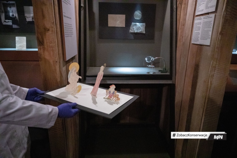 Cykl #ZobaczKonserwacjeMIIWŚ - szopka bożonarodzeniowa z obozu Ravensbrück (1944)