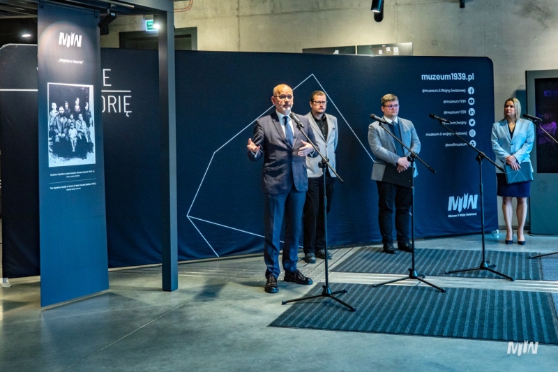 "Wejście w historię" - Medal Sprawiedliwy wśród Narodów Świata, przyznany Michałowi Cegielskiemu za udzielenie schronienia siostrom Spektor