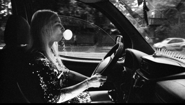 NIE OBIECUJCIE SOBIE ZBYT WIELE PO KOŃCU ŚWIATA