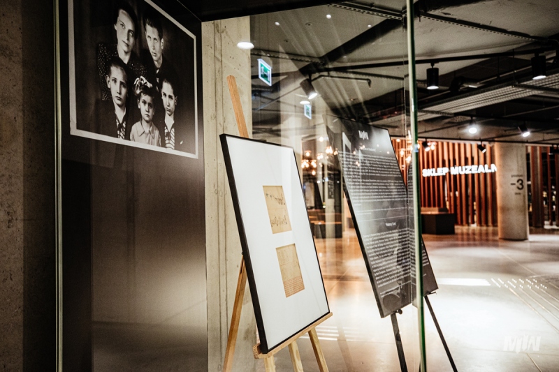 "Wejście w historię" - rysunki wykonane w czasie deportacji w Kazachskiej SRR w latach 1940-1941